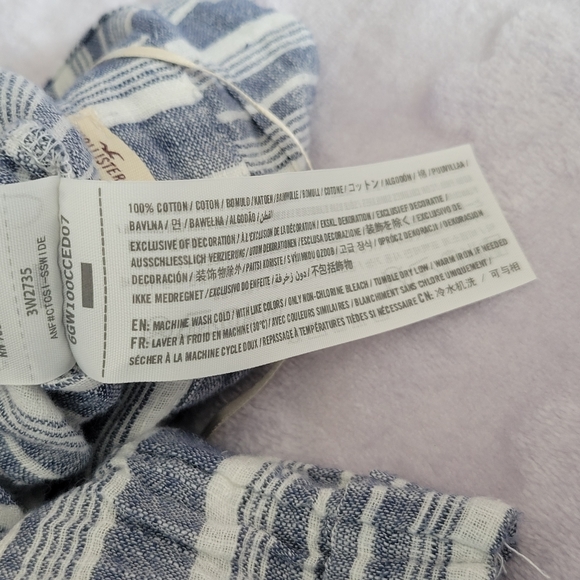 Hollister Cotton Wrap Blouse sz M - Picture 9 of 9